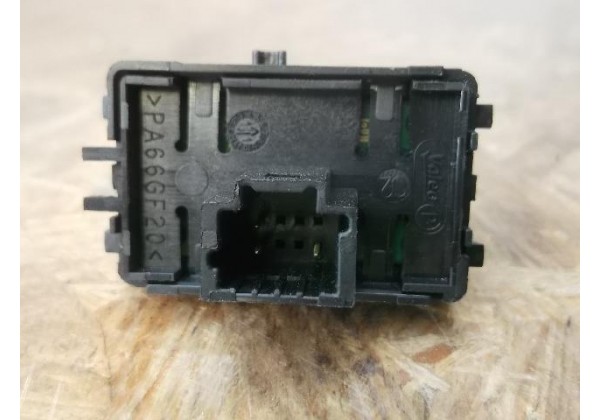 Кнопка антипробуксовочної системи ASR Renault, 251450002R